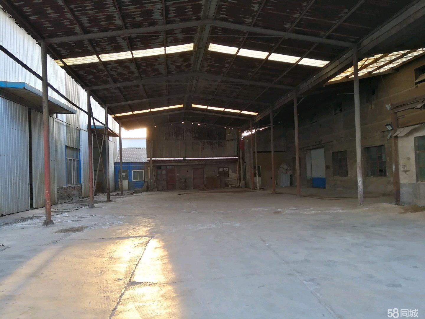 (出租) 济南市钢城区钢都大街运行 厂房 1500平米