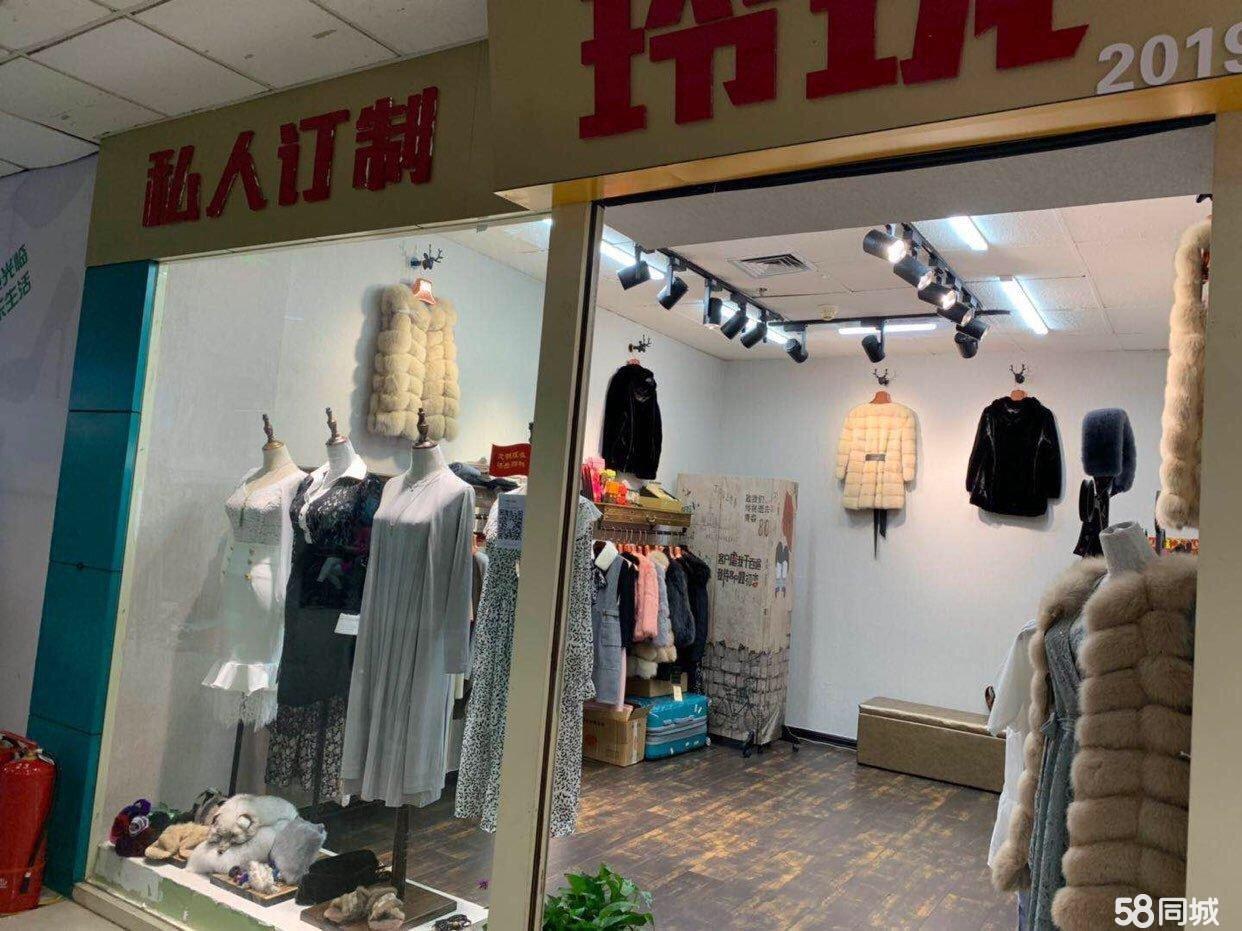 (出租) 环球广场一楼服装店出租