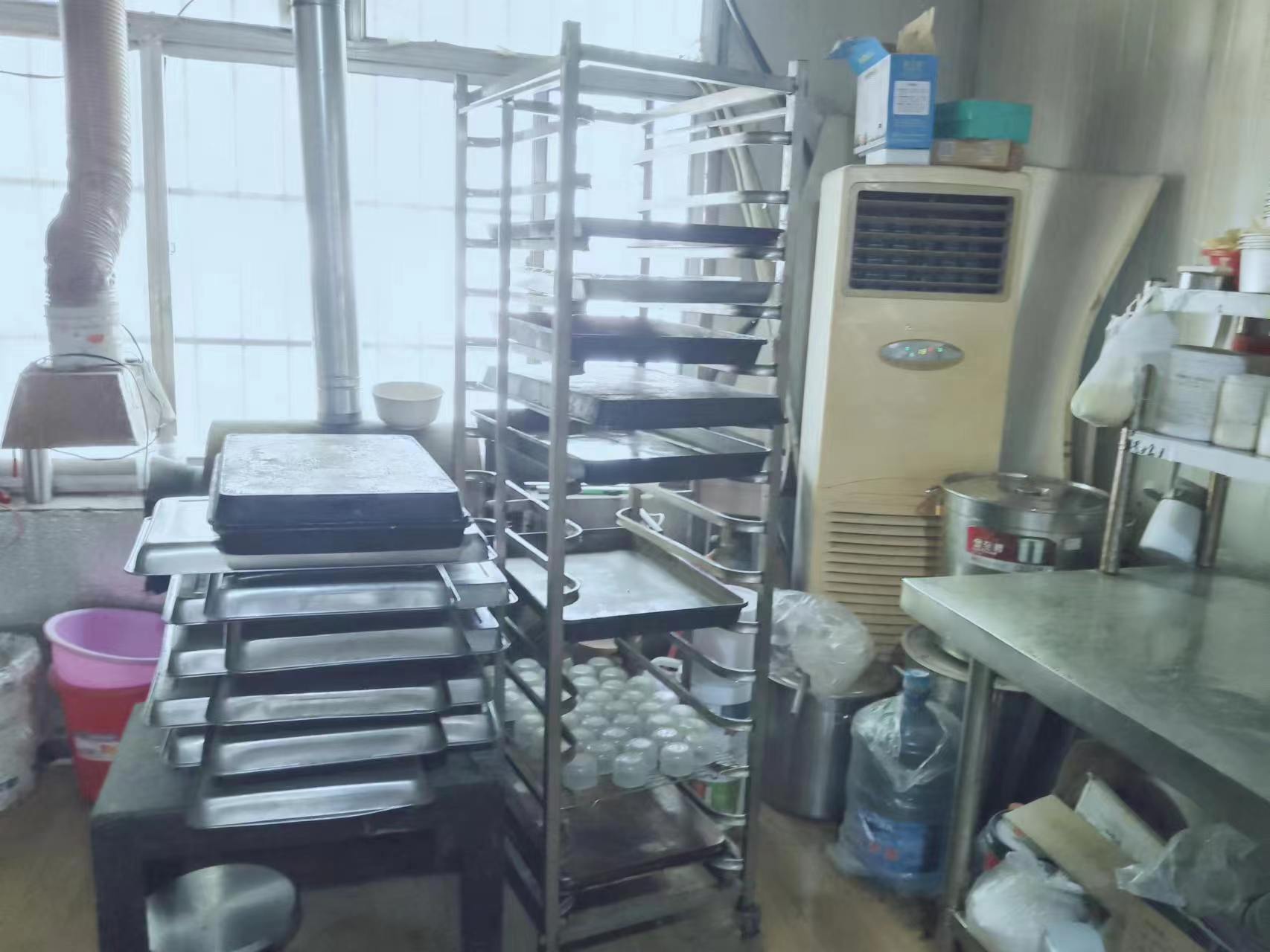 青州市农贸市场北区商铺超低价急转可空可整，赠送摊位柜台